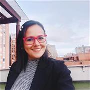 Profesora de matemáticas con experiencia en matemáticas básicas y álgebra, con metodologías prácticas para todas las edades